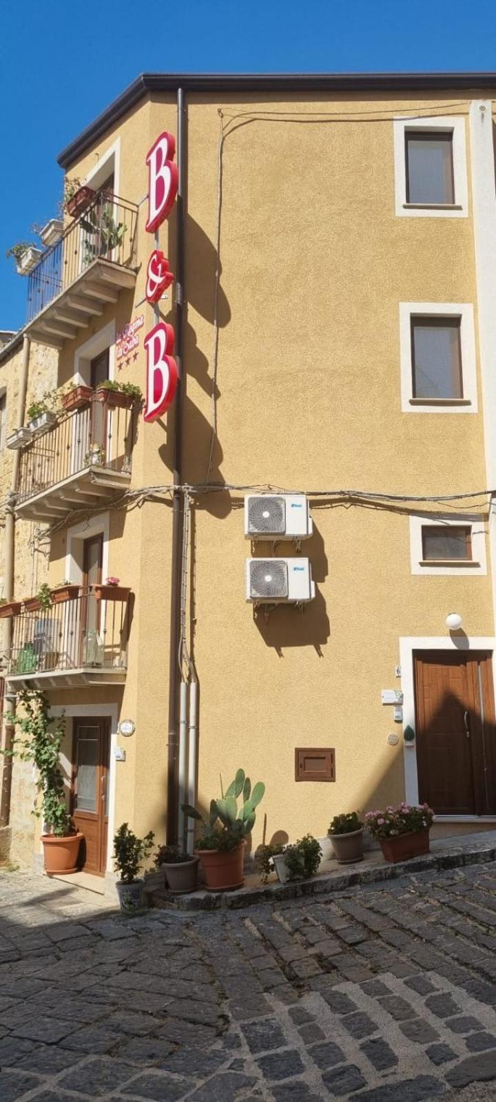 La Regina Di Saba Bed & Breakfast Piazza Armerina Luaran gambar