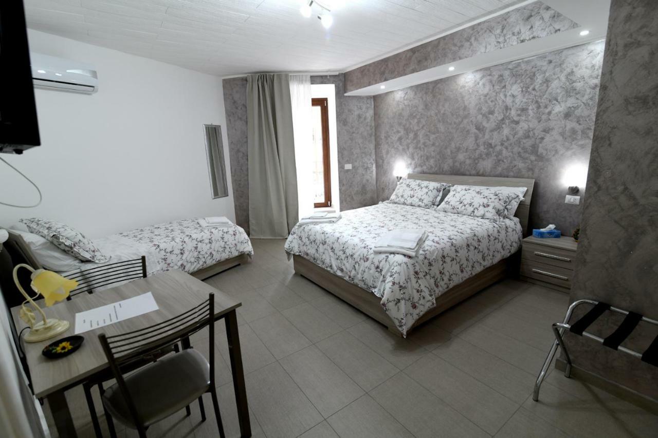 La Regina Di Saba Bed & Breakfast Piazza Armerina Luaran gambar